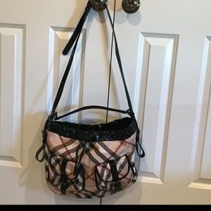 ☀Fantastic Burberry Crossbody/Shoulder Bag❤LOVE!!☀